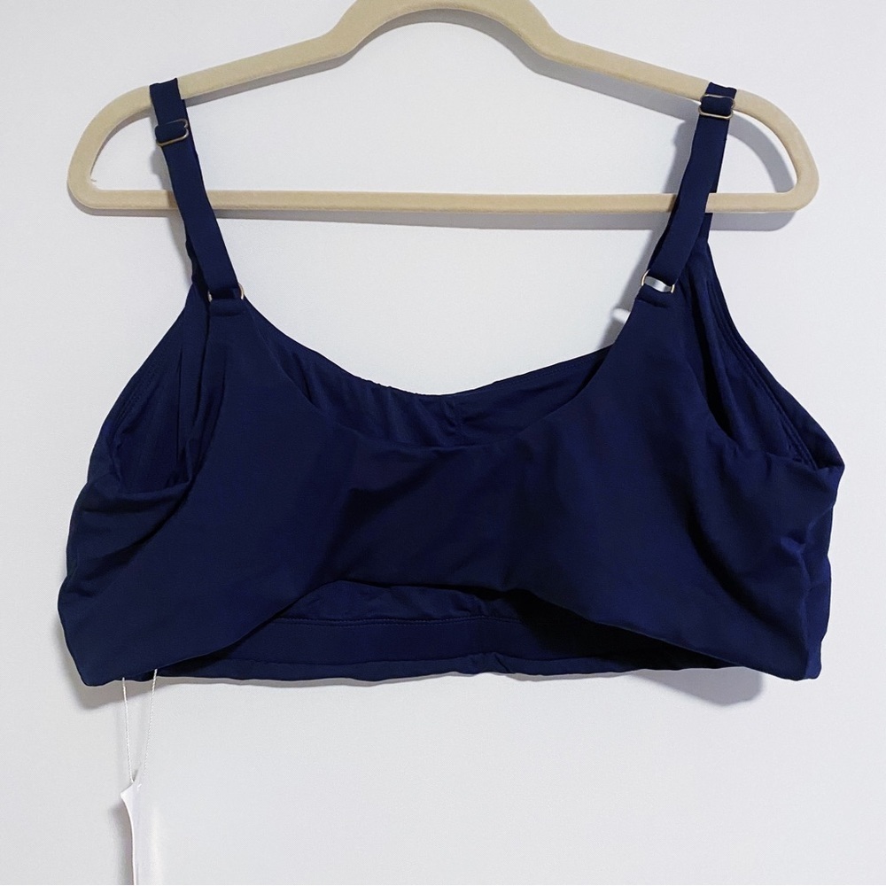 Andie - Navy Maui Top - Picture 3 of 3